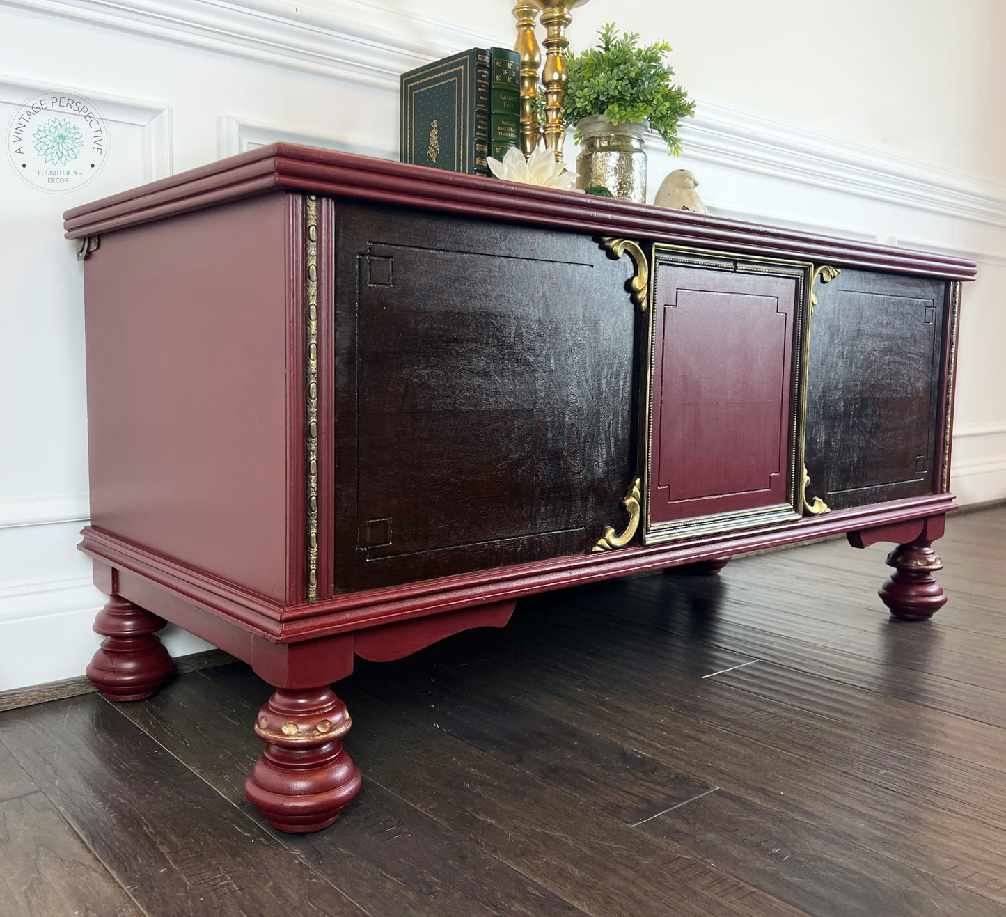 Antique Cedar Chest | Storage Chest | Vintage Cedar Chest | Vintage Wooden Trunk | Painted Chest | Blanket Chest | Hope Chest