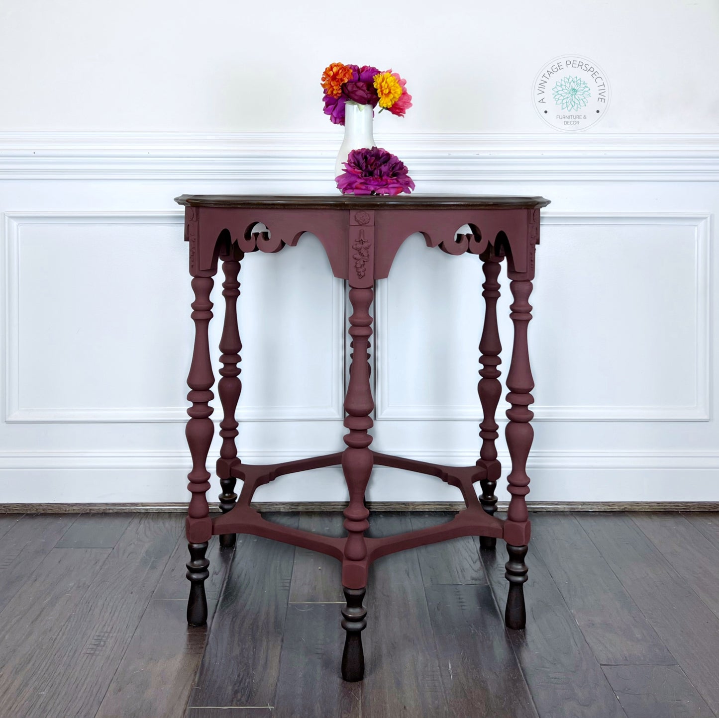 Vintage Carved Table | Antique Parlor Table | Vintage Accent Table | Wood Accent Table | Victorian Side Table | Vintage Side Table