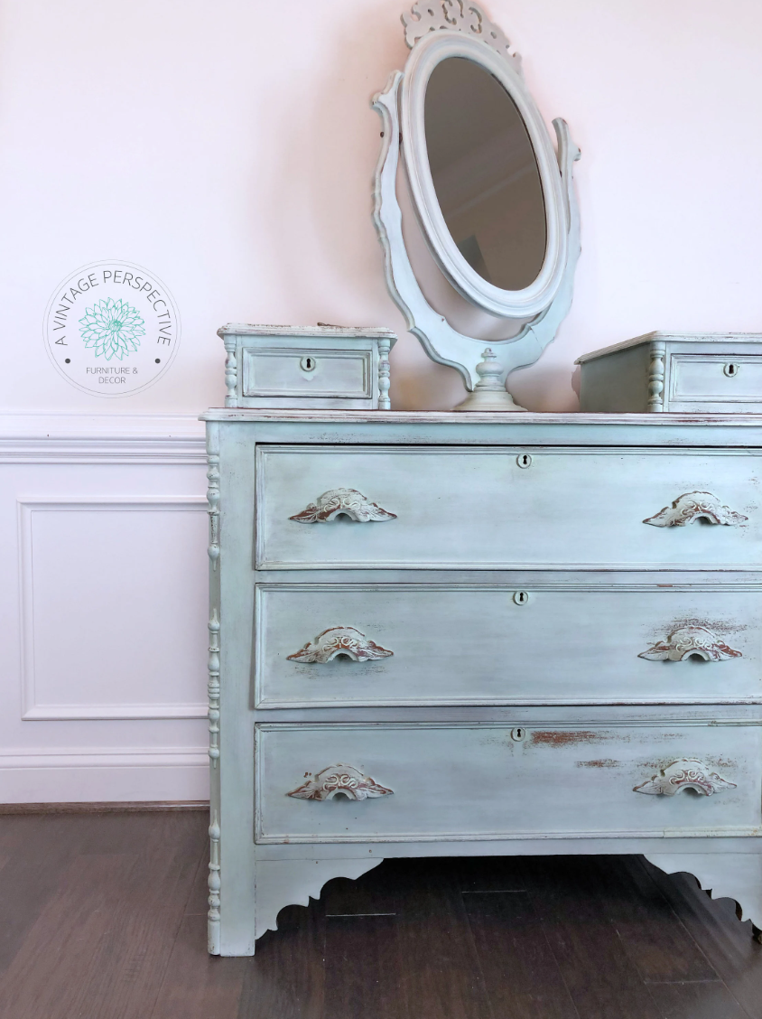 Antique Dresser with Mirror | Chest of Drawers | Bureau | French Country Dresser | Chippy Dresser | Vintage Mirrored Dresser