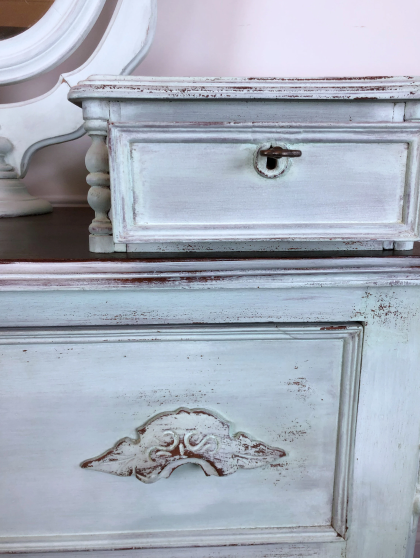 Antique Dresser with Mirror | Chest of Drawers | Bureau | French Country Dresser | Chippy Dresser | Vintage Mirrored Dresser