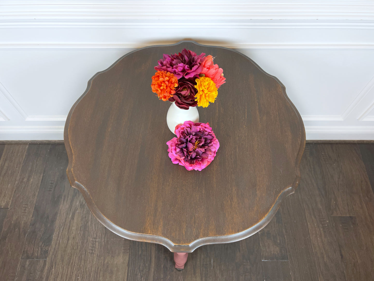 Vintage Carved Table | Antique Parlor Table | Vintage Accent Table | Wood Accent Table | Victorian Side Table | Vintage Side Table