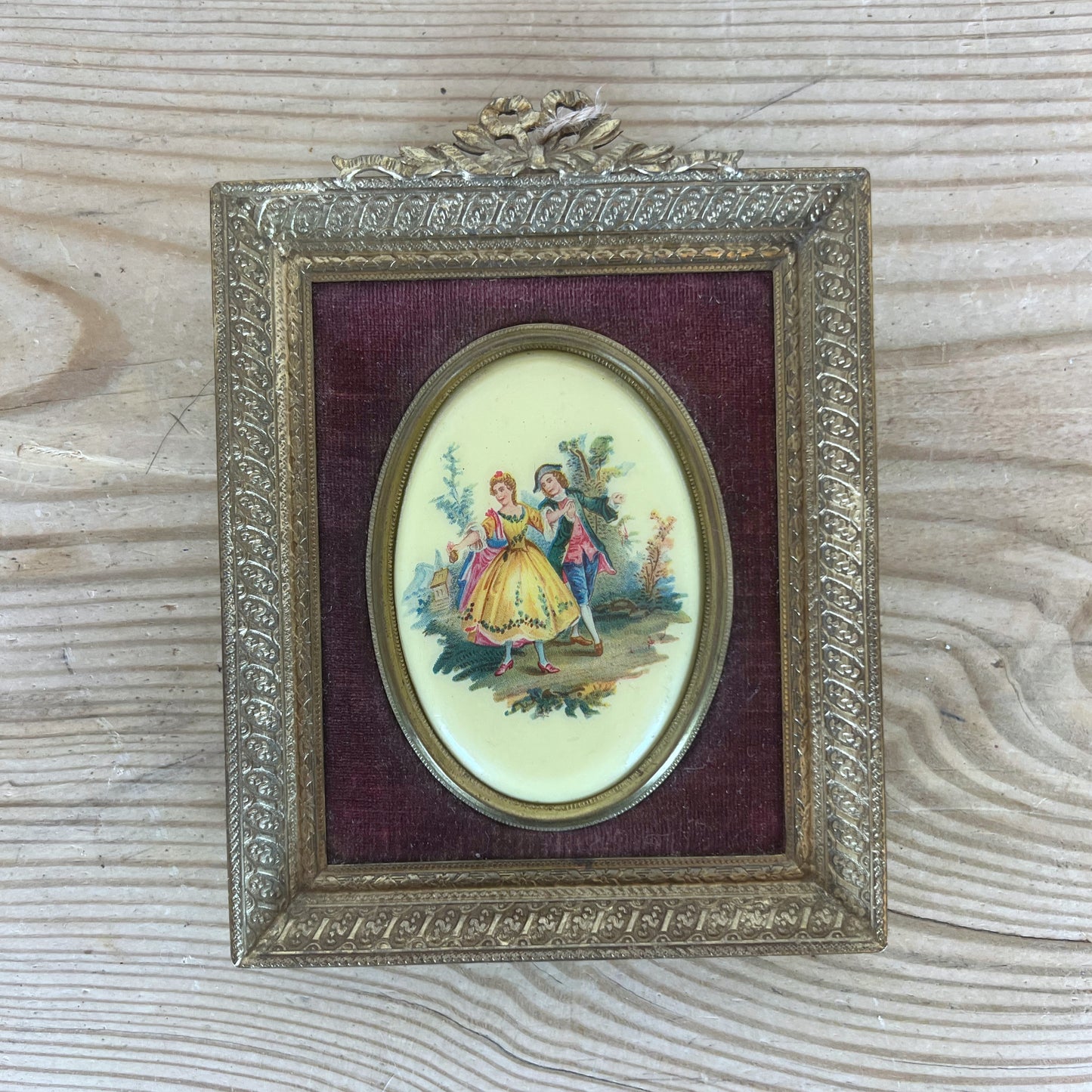 Vintage Porcelain Fragonard Courting Couple & Cameo Miniatures | Velvet-Lined Gilt Frames